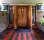 Voordeur.
<br/>
Marcel Westhoff, sept. 2017